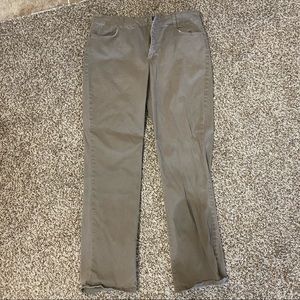 a1599-G4~ Bandolino~Size 14 Woman Bottoms, 34 In Waist~Womens~Pants~Brown Color